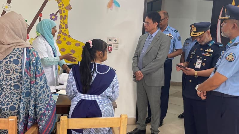 প্রধানমন্ত্রীর নির্দেশে ‘ব্লু স্কাই’ স্কুল পরিদর্শনে শিক্ষামন্ত্রী, ফি কমানোর নির্দেশ প্রধানমন্ত্রীর নির্দেশে ‘ব্লু স্কাই’ স্কুল পরিদর্শনে শিক্ষামন্ত্রী, ফি কমানোর নির্দেশ