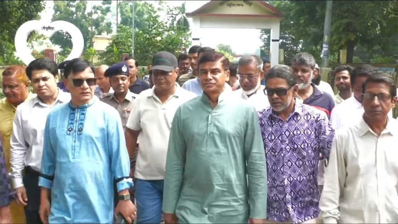 দলীয় পরিচয় বিবেচনা ছাড়া নদী-খাল উদ্ধার করা হবে: পানি সম্পদ প্রতিমন্ত্রী দলীয় পরিচয় বিবেচনা ছাড়া নদী-খাল উদ্ধার করা হবে: পানি সম্পদ প্রতিমন্ত্রী